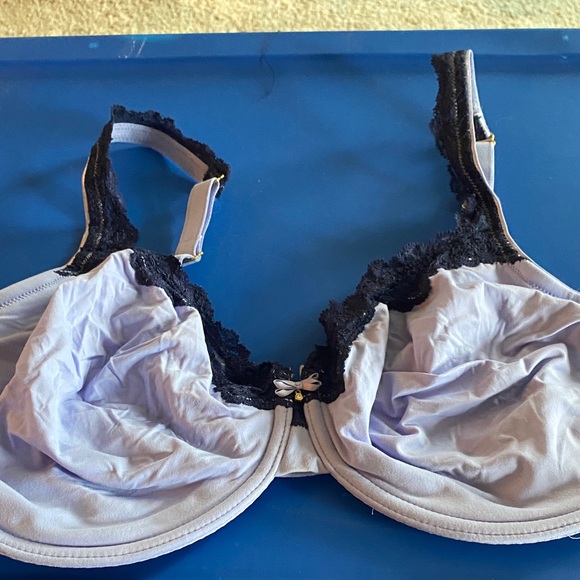 Soma Other - Soma Embraceable Unlined  Lace Trimmed Bra in blue and Black